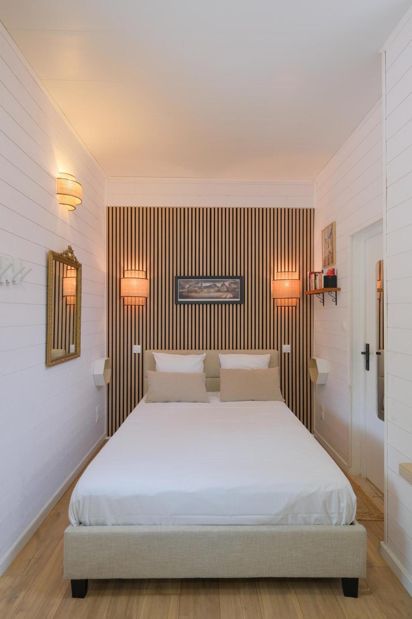 Les D'alienor, Jasmin Apartment